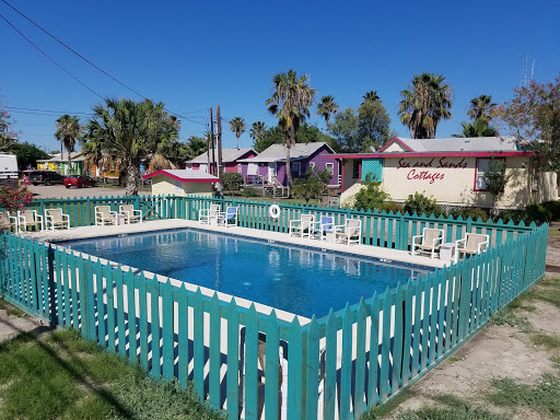 Sea & Sand Cottages