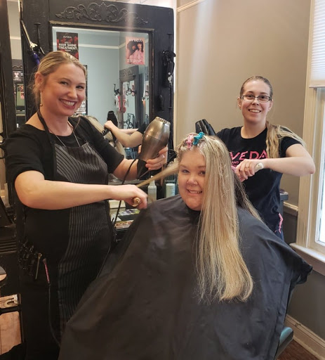 Beauty Salon «Face the Day Spa & Salon», reviews and photos, 917 E Silver Springs Blvd, Ocala, FL 34470, USA