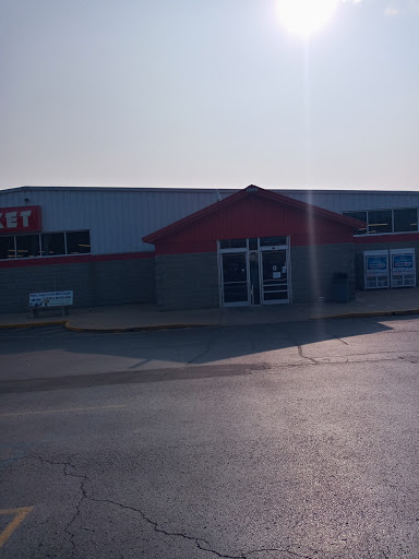 Grocery Store «Cloverdale Value Market», reviews and photos, 4 Stardust Rd, Cloverdale, IN 46120, USA