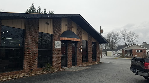 Barber Shop «Mug & Brush», reviews and photos, 407 Kanuga Rd, Hendersonville, NC 28739, USA