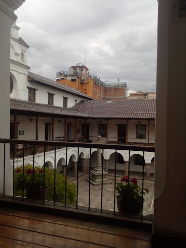 Opiniones de Curia Provincial de la Compañía de Jesús en el Ecuador en Quito - Iglesia