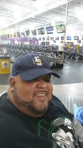 Gym «Planet Fitness - Meriden, CT», reviews and photos, 454 S Broad St, Meriden, CT 06450, USA