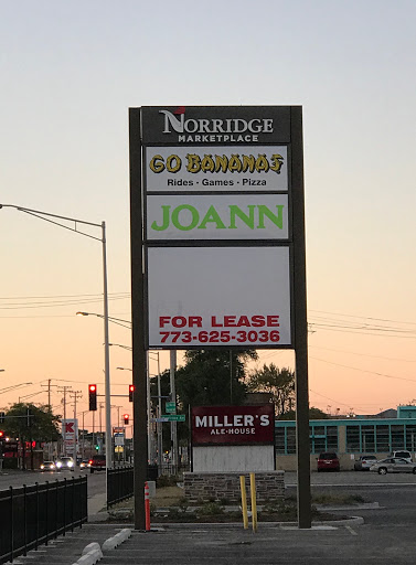 Fabric Store «Jo-Ann Fabrics and Crafts», reviews and photos, 4514 N Harlem Ave, Norridge, IL 60706, USA