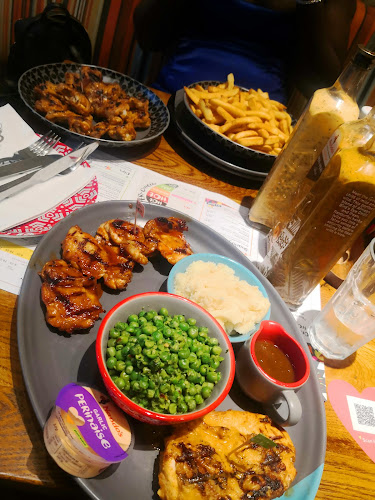 Comments and reviews of Nando's Stamford Street