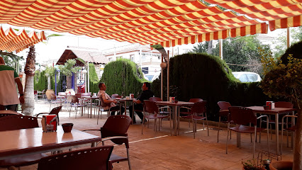 Restaurante La Alcazaba - Carretera Antigua Motril, 108, 18620 Alhendín, Granada, Spain