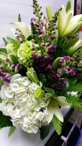 Florist «Valentine Florist», reviews and photos, 6009 Richmond Ave # 125, Houston, TX 77057, USA