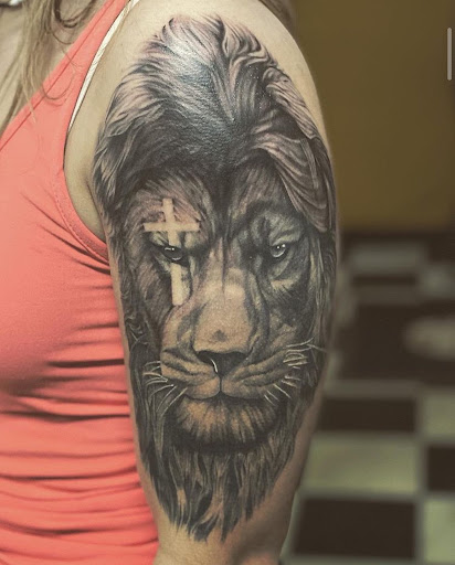 Explore tattoo ideas wolf, creative tattoo ideas in Stevens Point, available at Black Rabbit Tattooing
