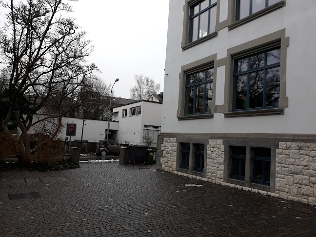 Rezensionen über Schulhaus Bläsi in Zürich - Schule