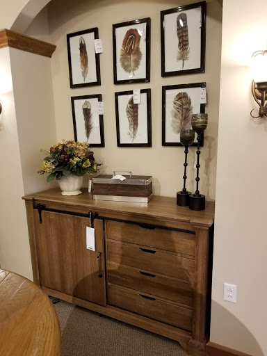 Furniture Store «La-Z-Boy Furniture Galleries», reviews and photos, 11967 Jefferson Ave, Newport News, VA 23606, USA