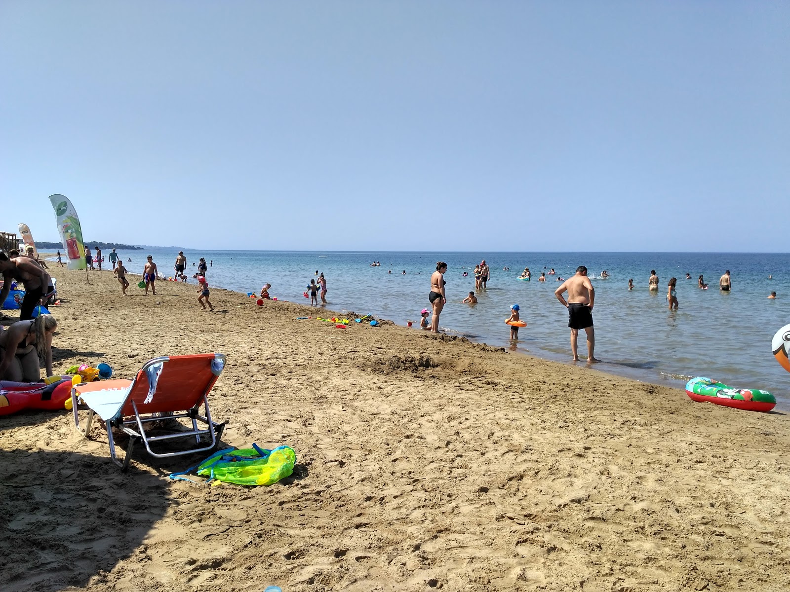 Paralia Agia Marina的照片 - 受到放松专家欢迎的热门地点