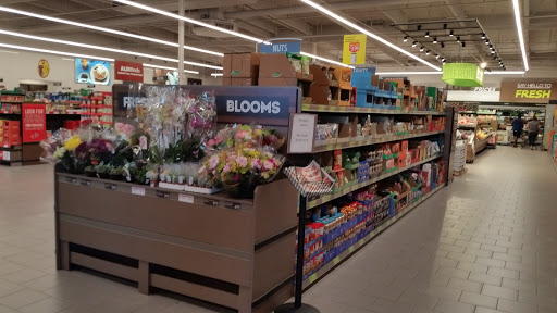 Supermarket «ALDI», reviews and photos, 15080 Summit Ave, Fontana, CA 92336, USA