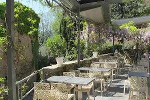 L'insolite - Restaurant Lourmarin image