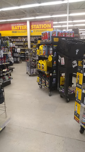 Auto Parts Store «Advance Auto Parts», reviews and photos, 117 N Federal Hwy, Hallandale Beach, FL 33009, USA