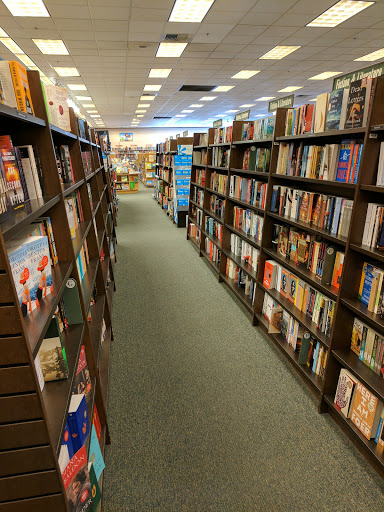 Book Store «Barnes & Noble», reviews and photos, 1091 El Camino Real, Redwood City, CA 94063, USA