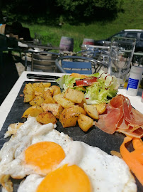 Plats et boissons du Restaurant Ô berges du Lys à Cazeaux-de-Larboust - n°3