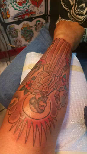 Tattoo Shop «Elm Street Tattoo», reviews and photos, 2811 Elm St, Dallas, TX 75226, USA