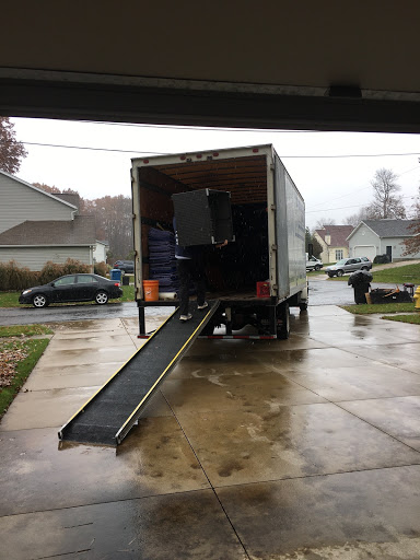 Moving Company «Akron Move It Now», reviews and photos, 1749 Main St, Cuyahoga Falls, OH 44221, USA