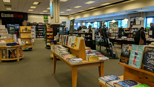 Book Store «Barnes & Noble», reviews and photos, 960 S Colorado Blvd, Glendale, CO 80246, USA