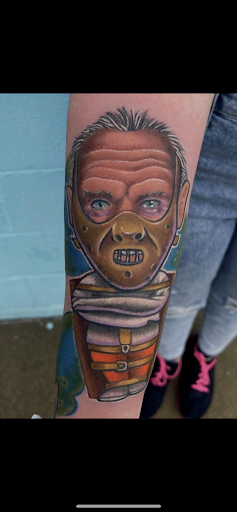 Tattoo Shop «Knuckle Up Tattoo Co.», reviews and photos, 2083 Irvin Cobb Dr, Paducah, KY 42003, USA