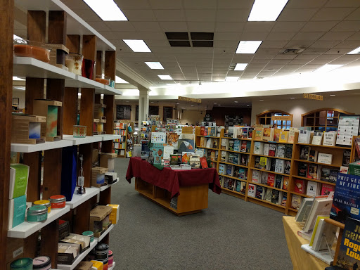 Book Store «Schuler Books & Music», reviews and photos, 1982 W Grand River Ave, Okemos, MI 48864, USA