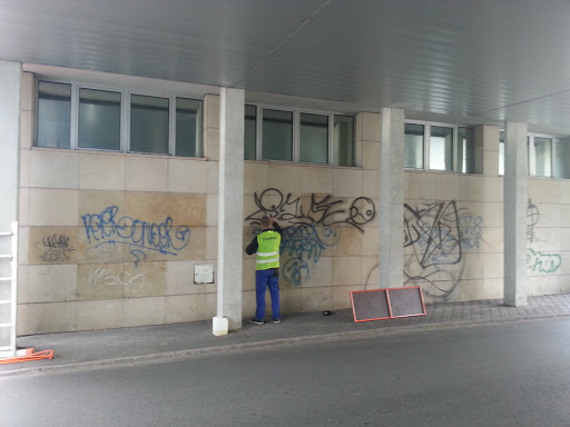 KAMPET - czyszczenie infrastruktury, antygraffiti, piaskowanie, renowacje