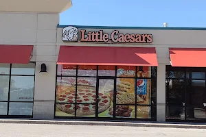 Little Caesars Pizza image