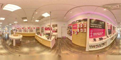 Cell Phone Store «T-Mobile», reviews and photos, 1148 West 800 North F, Orem, UT 84057, USA