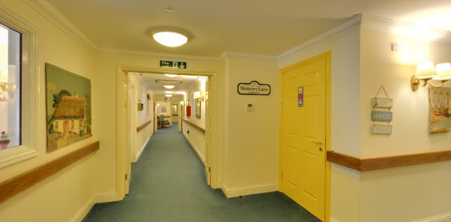 Reviews of Barchester - Kingfisher Lodge Care Centre in Bristol - Retirement home