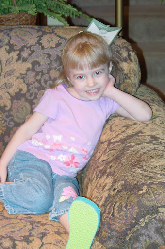 Furniture Store «Newell Hunt Furniture», reviews and photos, 113 W Stewart Ave, Puyallup, WA 98371, USA