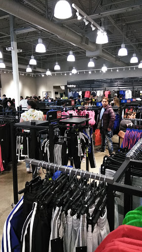 Sporting Goods Store «adidas Outlet Store Woodburn», reviews and photos, 1001 N Arney Rd Ste 400, Woodburn, OR 97071, USA