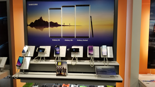 Cell Phone Store «AT&T Authorized Retailer», reviews and photos, 2092 Layton Hills Pkwy, Layton, UT 84041, USA