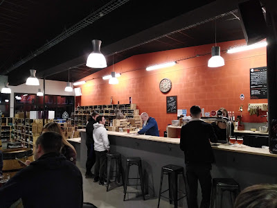 Bar, bières, vins, spiritueux & cocktails - L'entremousse à Montaigu