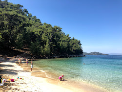 Foto von Vathi beach mit kleine bucht