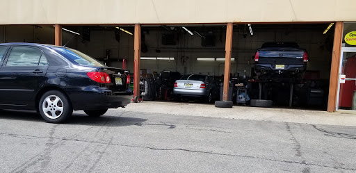 Tire Shop «Firestone Complete Auto Care», reviews and photos, 17 Hampton House Rd, Newton, NJ 07860, USA