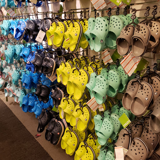 Shoe Store «Crocs», reviews and photos, 607 Bluebird Ct, Central Valley, NY 10917, USA