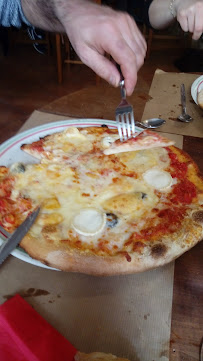Pizza du Restaurant italien Le Colisée à Thoissey - n°16