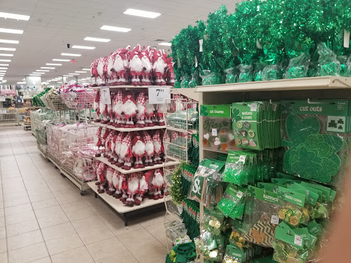 Home Goods Store «Christmas Tree Shops», reviews and photos, 393 N Central Ave, Hartsdale, NY 10530, USA