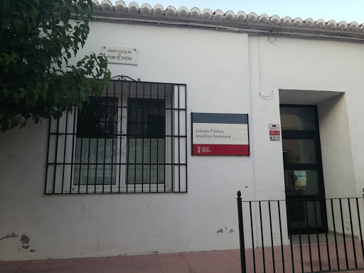 Colegio Público Angelina Santolaria en Barraques