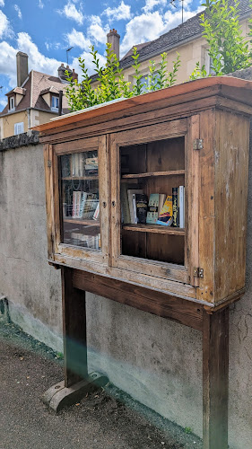 Librairie de livres d'occasion Boite à livres Clamecy