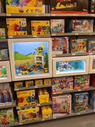 The LEGOï¿½ Store Mission Viejo