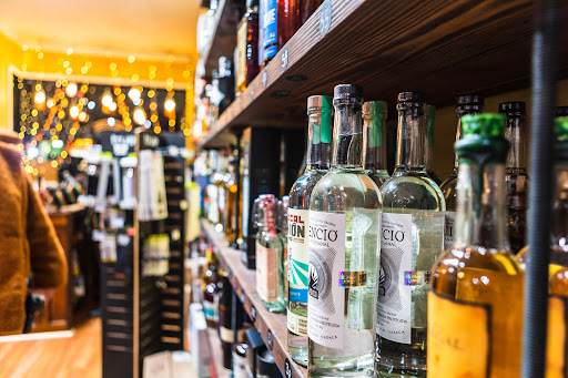 Wine Store «Bottoms Up Wine & Spirits», reviews and photos, 731 Franklin Ave, Brooklyn, NY 11238, USA