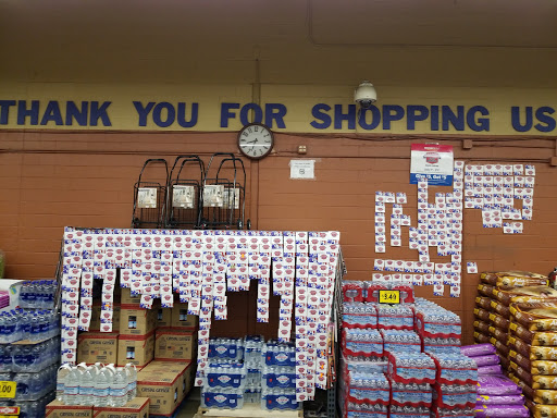 Grocery Store «Grocery Outlet Bargain Market», reviews and photos, 2801 Zinfandel Dr, Rancho Cordova, CA 95670, USA