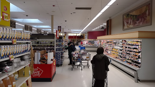 Grocery Store «Stop & Shop», reviews and photos, 1100 Massachusetts Ave, Dorchester, MA 02125, USA