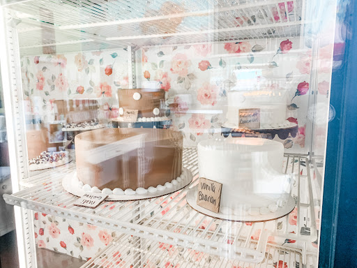 Bakery «Mulberries Cake Shop», reviews and photos, 2027 E Colfax Ave, Denver, CO 80206, USA