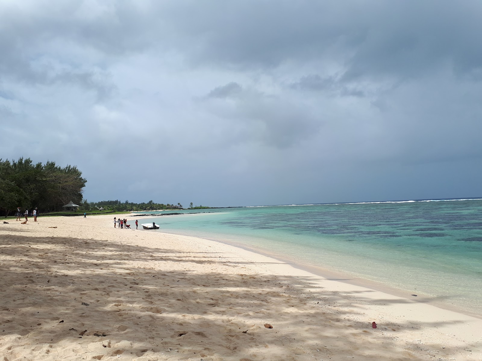 Fotografija St Felix Beach z dolga ravna obala