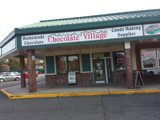 Shopping Mall «Airport Plaza Shopping Center», reviews and photos, 1390 NJ-36, Hazlet, NJ 07730, USA