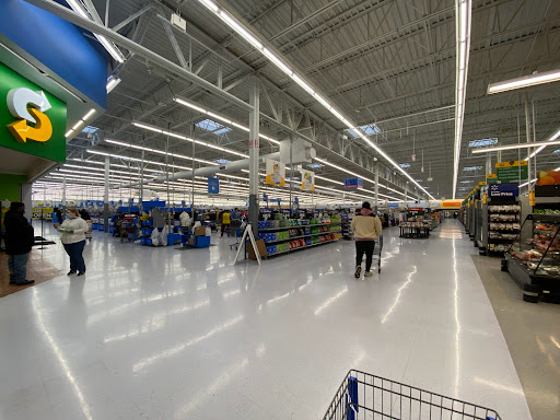 Department Store «Walmart Supercenter», reviews and photos, 2001 W Maple Rd, Troy, MI 48084, USA