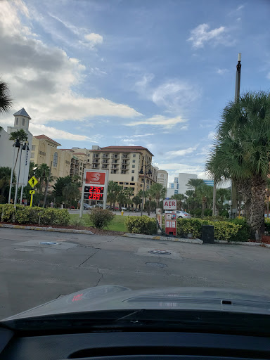 Gas Station «Speedway», reviews and photos, 601 Bayway Blvd, Clearwater Beach, FL 33767, USA