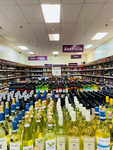 Wine Store «Hempstead Wine and Liquor», reviews and photos, 4037 Hempstead Turnpike, Bethpage, NY 11714, USA