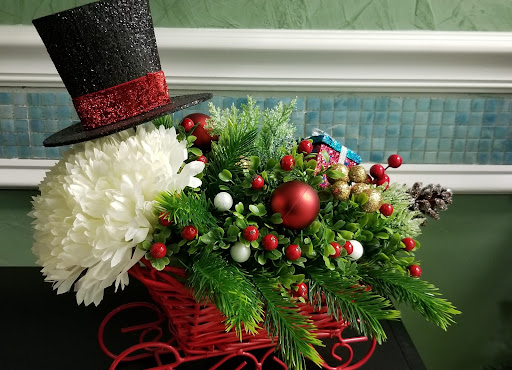 Florist «Myers Florist/Emerald Gardens Flowers», reviews and photos, 2906 Hillsborough Rd, Durham, NC 27705, USA